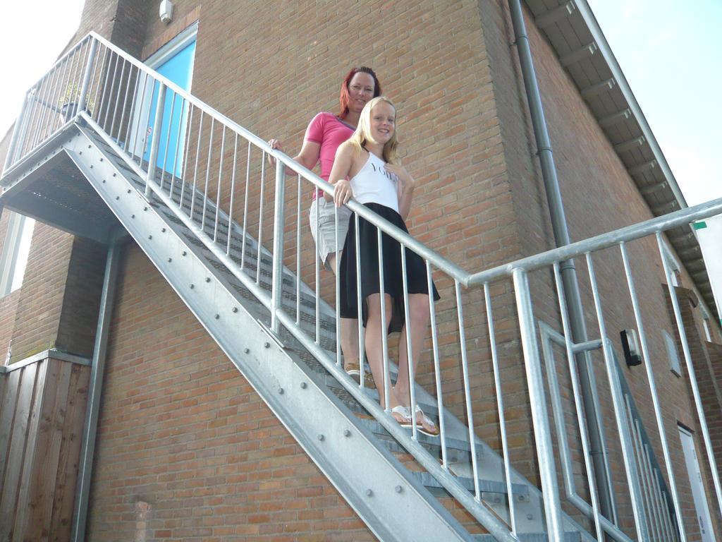 Dorpslogement Pieterburen Bagian luar foto